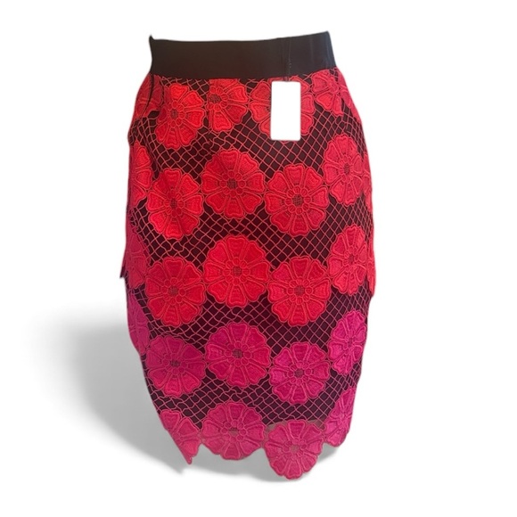 Milly Gerber Ombre Daisy Lace Mini Skirt NWT Size 4 | Floral Lace Gradient - Picture 2 of 6